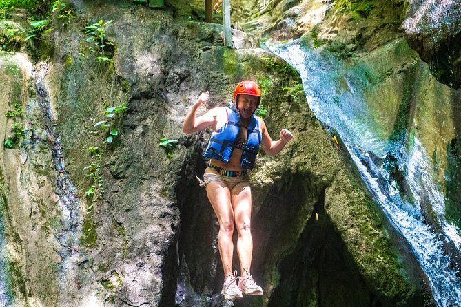 7 Waterfalls & 5 Zip Lines Shore Excursion Amber Cove & Taino Bay - Why this combo works at Damajagua