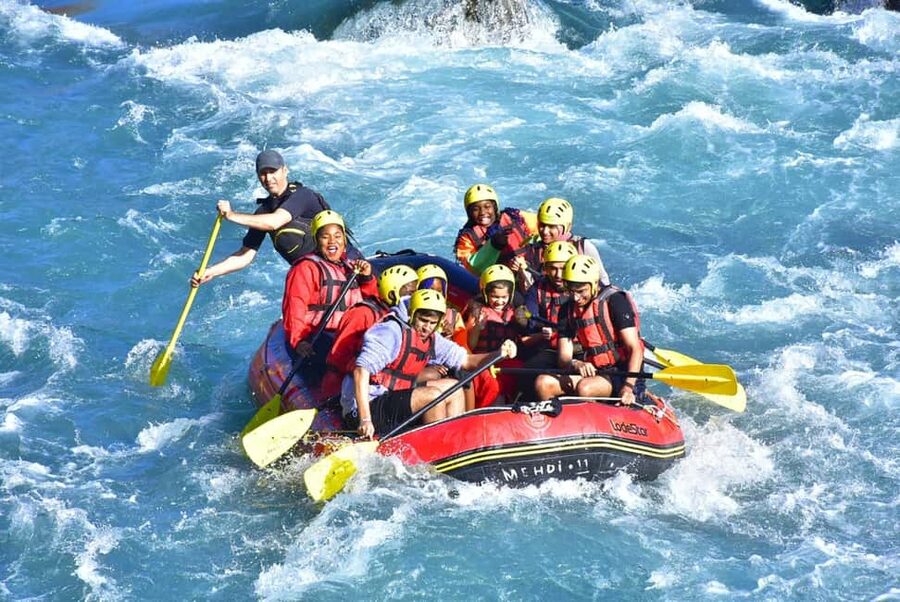 Alanya/Side/Antalya: Rafting, Zipline, Quad & Jeep Safari - Guides and the human side of the day