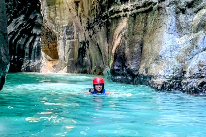AMBER COVE-TAINO BAY 5 Zip Lines 7 Waterfalls + Locale Food - From the cruise port to Damajagua National Park