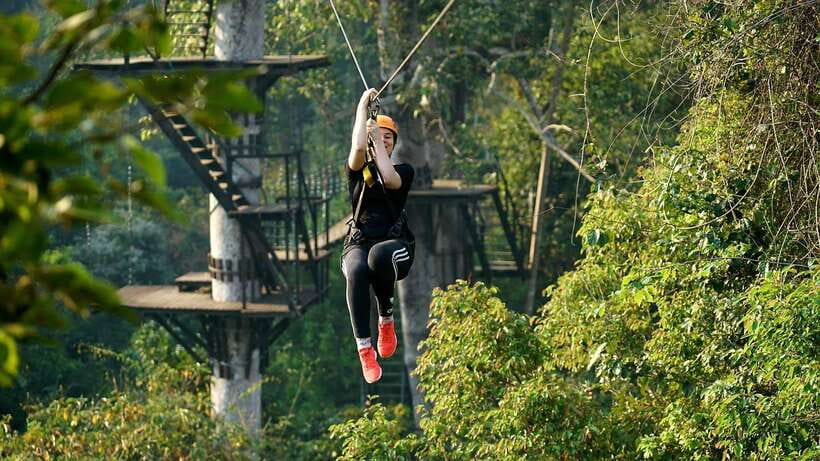 Angkor Zipline and Temple Tour with Sunset - Angkor Wat and the long bas-reliefs
