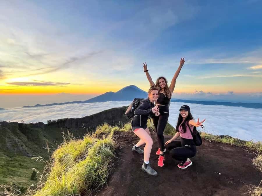 Bali: Mount Batur Sunrise Trek & Ubud Zip-Line Adventure - Who should book this Mount Batur tour?