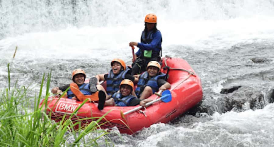 Bali Rafting: River Rafting with Zipline Down to the River - The briefing, equipment, and river start