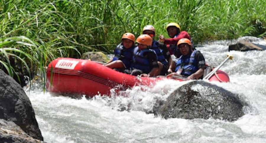 Bali Rafting: River Rafting with Zipline Down to the River - Who will enjoy this river adventure?