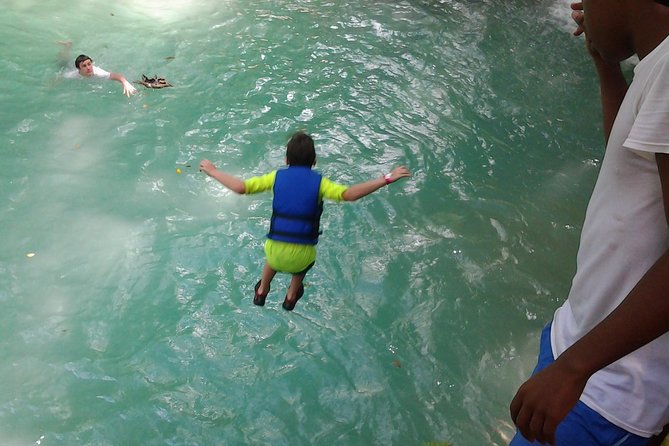 Blue Hole, Zipline and Dunn's River Falls from Falmouth - Key points to know before booking