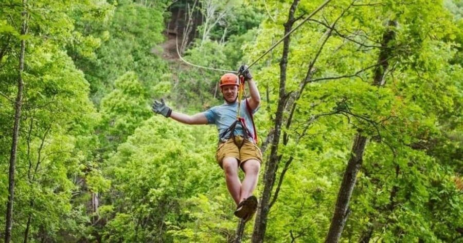 Branson: Zipline Canopy Tour - Key points at a glance