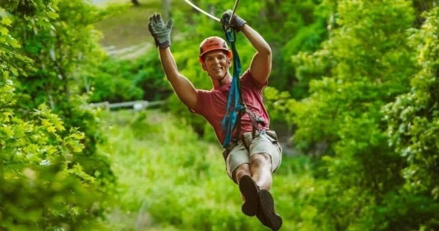 Branson: Zipline Canopy Tour - Eight ziplines through the Ozark treetops
