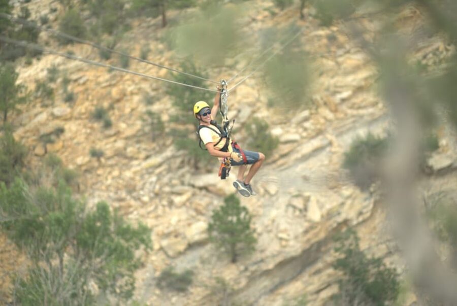 Cañon City: Royal Gorge 11-Line Extreme Zipline Experience - Ground school comes before the first launch