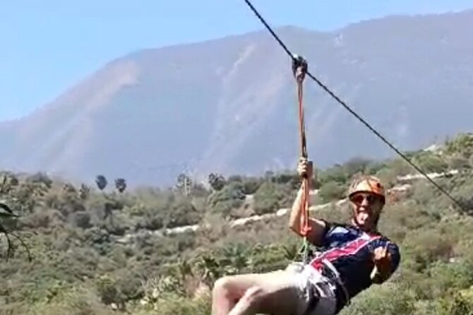 Canopy Ziplines Tour in Las Cañadas Private Tour - Reaching the canyon course