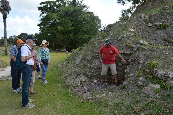 Cave Kayaking or tubing, Ziplines and Altun Ha V.i.V. - The walk to the caves is part of the experience