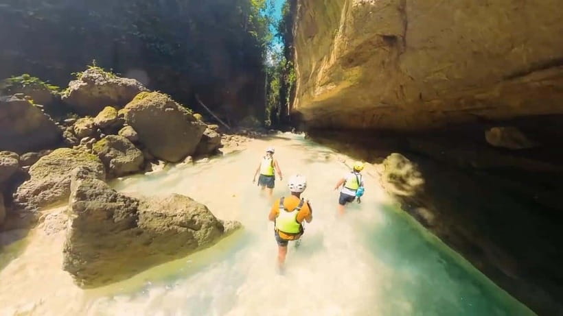 Cebu: Kawasan Falls Canyoneering Tour with Ziplining & Lunch - What to bring for a smoother day
