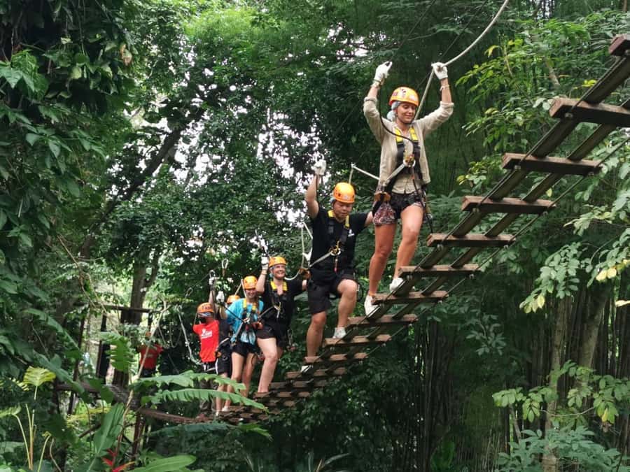Chiang Mai: Tree House Stay & Jungle Zip-Lining - Lunch, mountain roads, and arrival at Tree House Hideaway