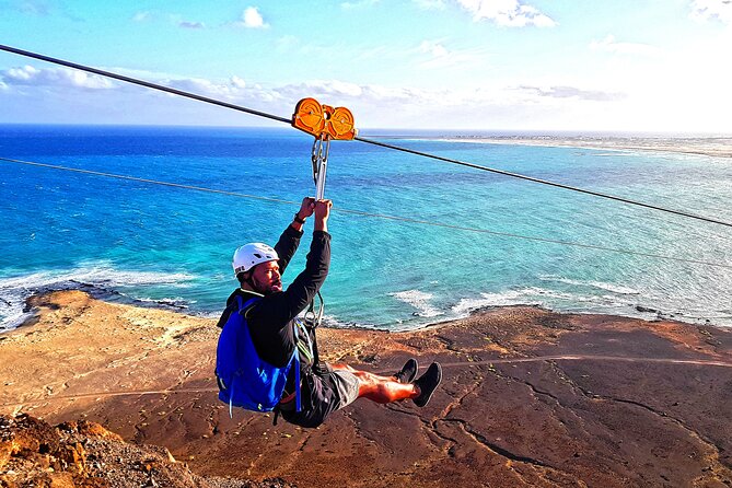 Complete Excursion and Flight on the Zipline Cabo Verde - The zipline flight over Sal