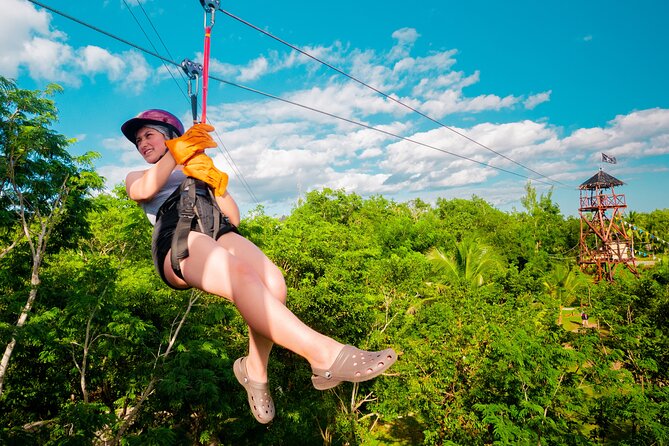Cozumel zipline thrill adventures - The safety briefing sets the tone