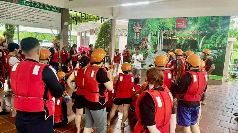 Da Nang: Full-Package Rafting & Zipline Private Tour (Lunch) - Returning to Da Nang by 15:00
