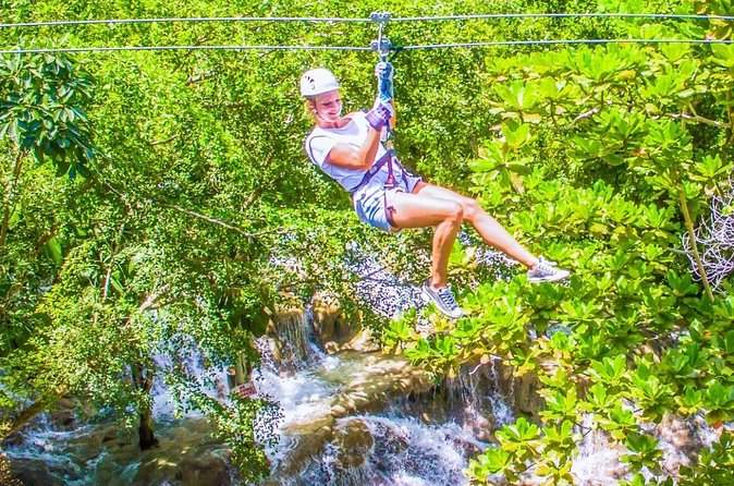 Dunn's River Falls and Park Tour with Zip Line from Montego Bay - What the $199 price really covers