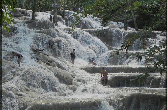 Dunns River Falls and Zipline Adventure from Kingston - What the $275 price really covers