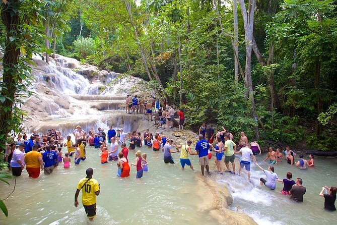 Dunns River Falls and Zipline Adventure from Ocho Ríos - A secluded beach stop with limited time