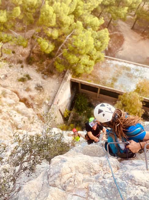 El Chorro: Zipline, Bridge, and Hiking Adventure Tour - Climbing 250 meters of iron steps