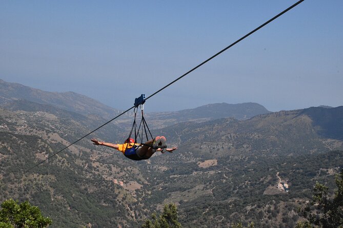 Flight with the Zipline Sicily in San Mauro Castelverde - Flying over San Mauro Castelverde at 130 km/h