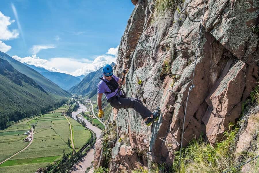 From Cusco: Via Ferrata & Zip Line with lunch - Choosing between the Sky Lodge and box lunch