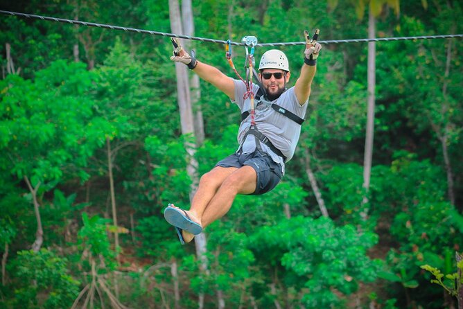 Full Pack Buggies + Horses + Zip Line + Food in Punta Cana - Lunch and the Dominican countryside