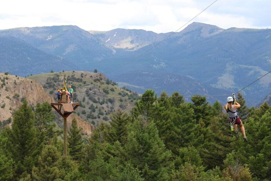 Gardiner: Guided Zipline EcoTour (3 hours) - How the three hours unfold