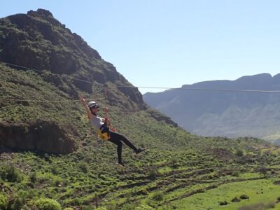 Gran Canaria: Zipline and Mountaineering Tour