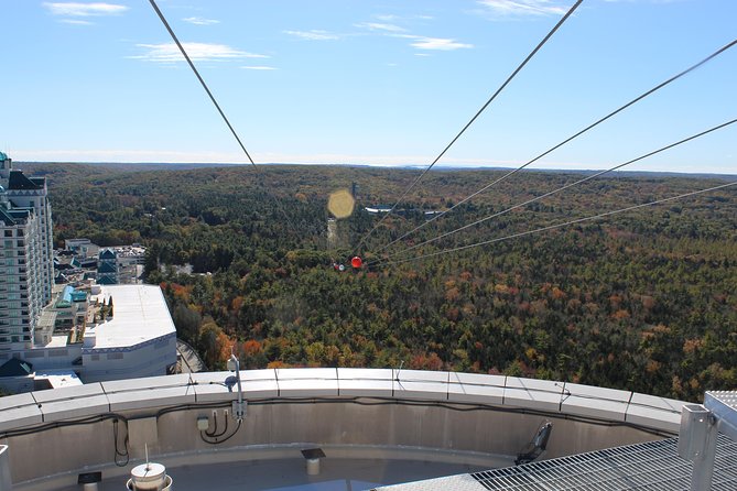 HighFlyer Zipline at Foxwoods - A rooftop launch above Foxwoods