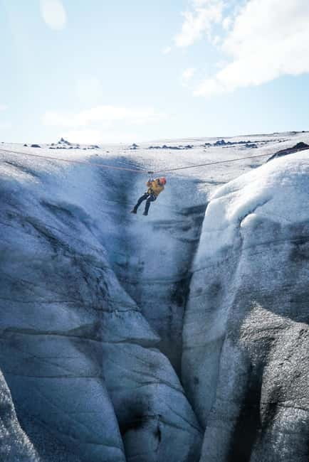 Iceland: Zip Line Tour + Glacier Adventure - Reaching Sólheimajökull for the four-hour outing