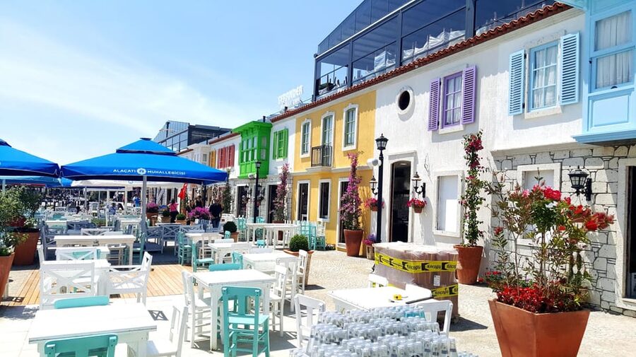 Istanbul: Sapanca Tour, Cable Car, Quad, & Zipline - Guides, languages, and the group experience
