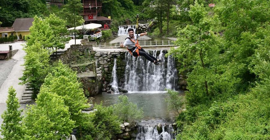 Istanbul: Sapanca Tour, Cable Car, Quad, & Zipline - Lunch in Sapanca, with a riverside pause