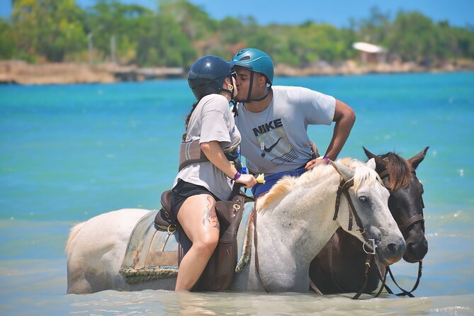 Jamwest Negril Zipline and Horseback Combo - From Negril hotel pickup to Jamwest