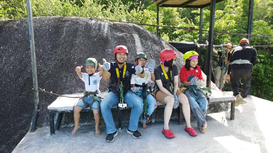 Koh Samui: Zipline Experience of Lamai Viewpoint - Who will enjoy this most