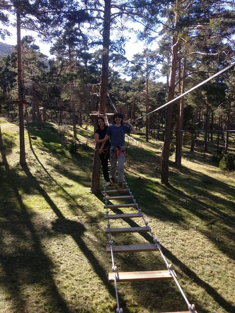Madrid: Zip line circuits high in the trees - How difficult is it?