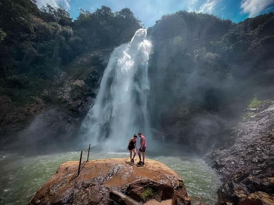 Medellín: Highest Zipline of Colombia Over Waterfalls - The walk to Ox Jump