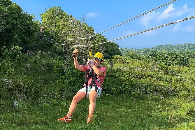 Monkey Enconter & Zip line Adventure - A compact three-hour plan that leaves room for more