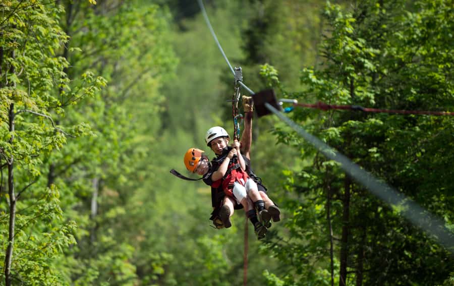 Mont-Catherine: Ziplines & Hike - The 1.3-kilometer trail through Mont-Catherine