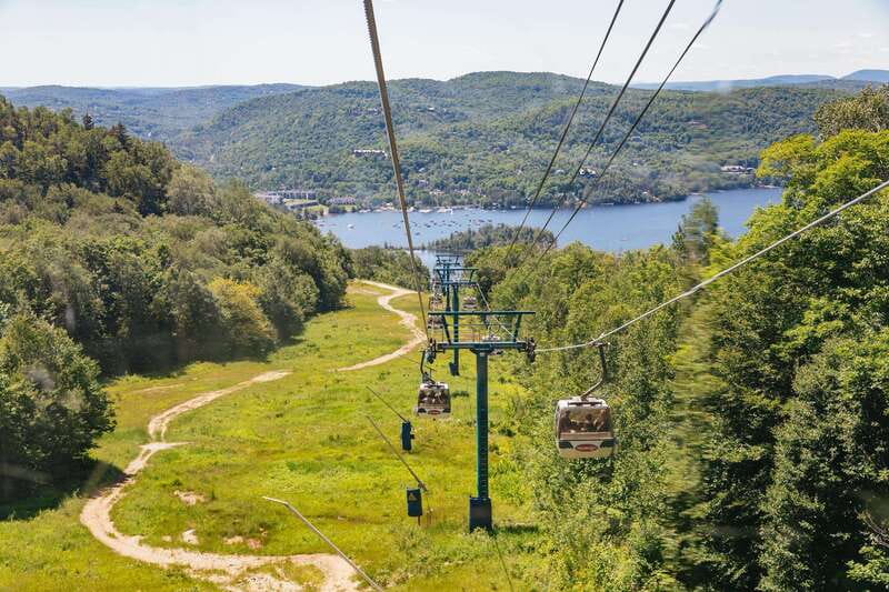 Mont Tremblant: Summit Zip-Lining Tour with 5 Zip Lines - The 10-minute gondola ride to the summit