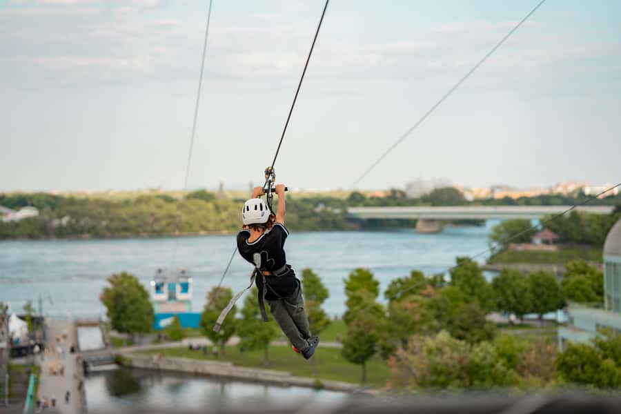 Montreal Old Port: Urban Zipline Ticket - Finding the red and white Zipline tower