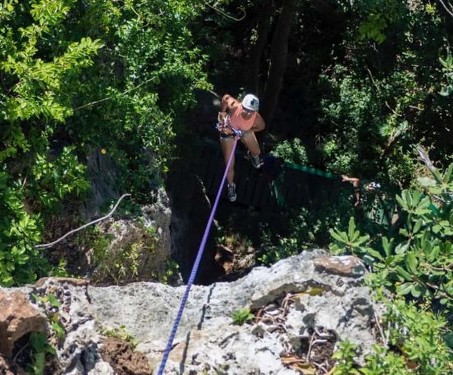 Nadi: Abseiling, Zipline, and Cave Tour with Meal - Sixteen ziplines across 27 platforms