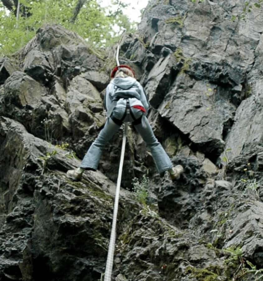 Nadi: Abseiling, Zipline, and Cave Tour with Meal - Exploring the Tau Caves below the rainforest