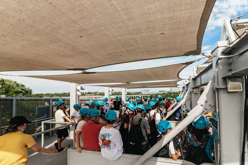 Niagara Falls, Canada: Zipline to The Falls - Why the return van matters