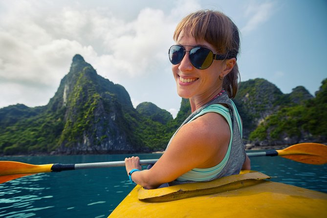 One Day Guided Tour: Kayaking, Zipline & Tubing In The Cave from Vang Vieng - Key points to know before booking
