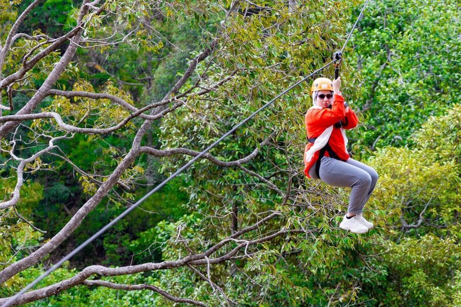 Phuket: Rainforest Eco Zipline Expedition - What the guides add to the experience