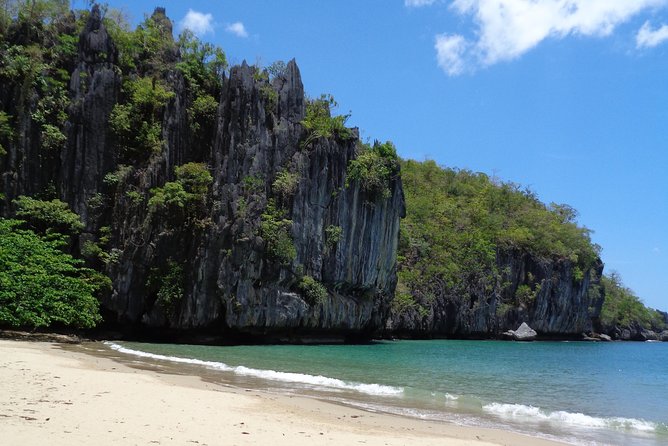 Private Puerto Princesa Underground River, Ugong Cave & zipline - Starting at D Lucky Garden Inn and reaching the park