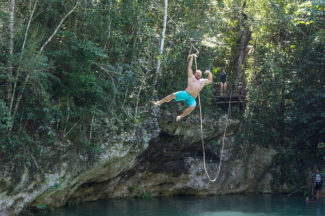 Private Tour with 3 Cenotes + 5 Zip-lines + Mayan Lunch - A Mayan lunch that completes the outing