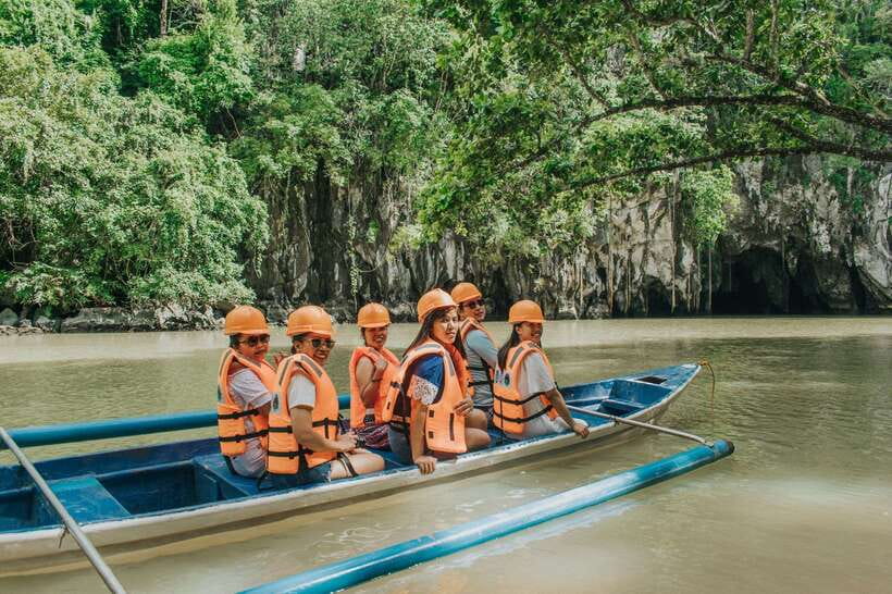Puerto Princesa: Underground River, Zipline, Paddleboat Tour - The Long Road From Puerto Princesa to Sabang