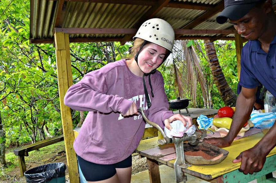 Punta Cana:Paseo en buggie ,caballo y ziplines en la selva - Three outdoor activities at one Punta Cana ranch