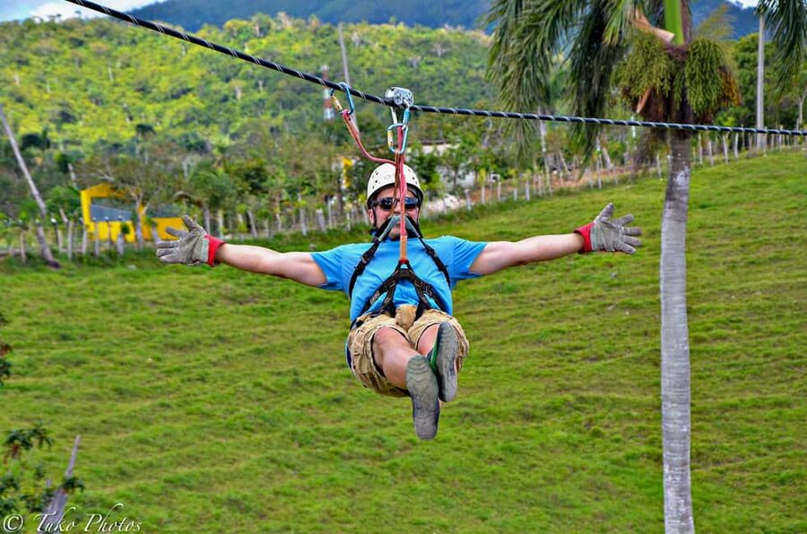 Punta Cana: Zip Line Adventure with Suspension Bridge - What the one-hour course feels like