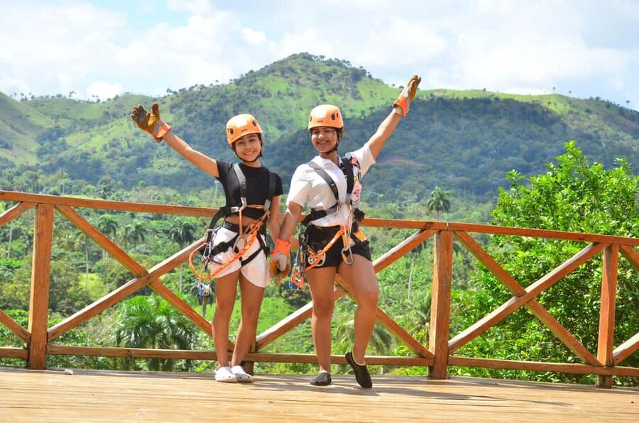 Punta Cana: Zip Line Adventure with Suspension Bridge - Thirty minutes for fruit, water, and a local taste